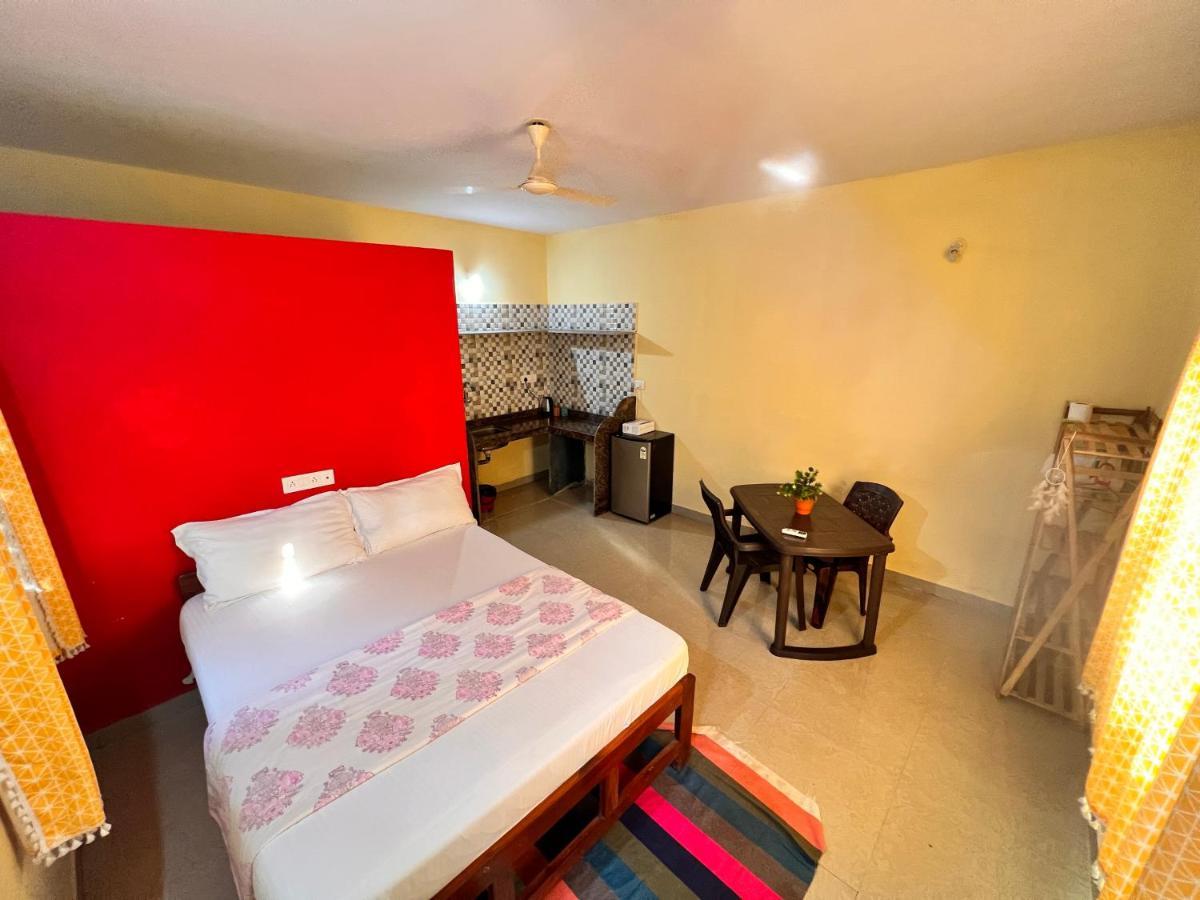 Kyel Villa Guest House Arambol Bagian luar foto