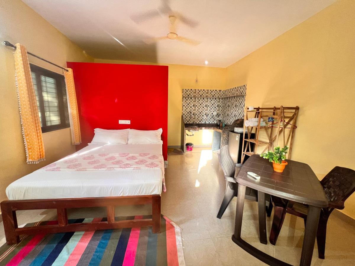 Kyel Villa Guest House Arambol Bagian luar foto