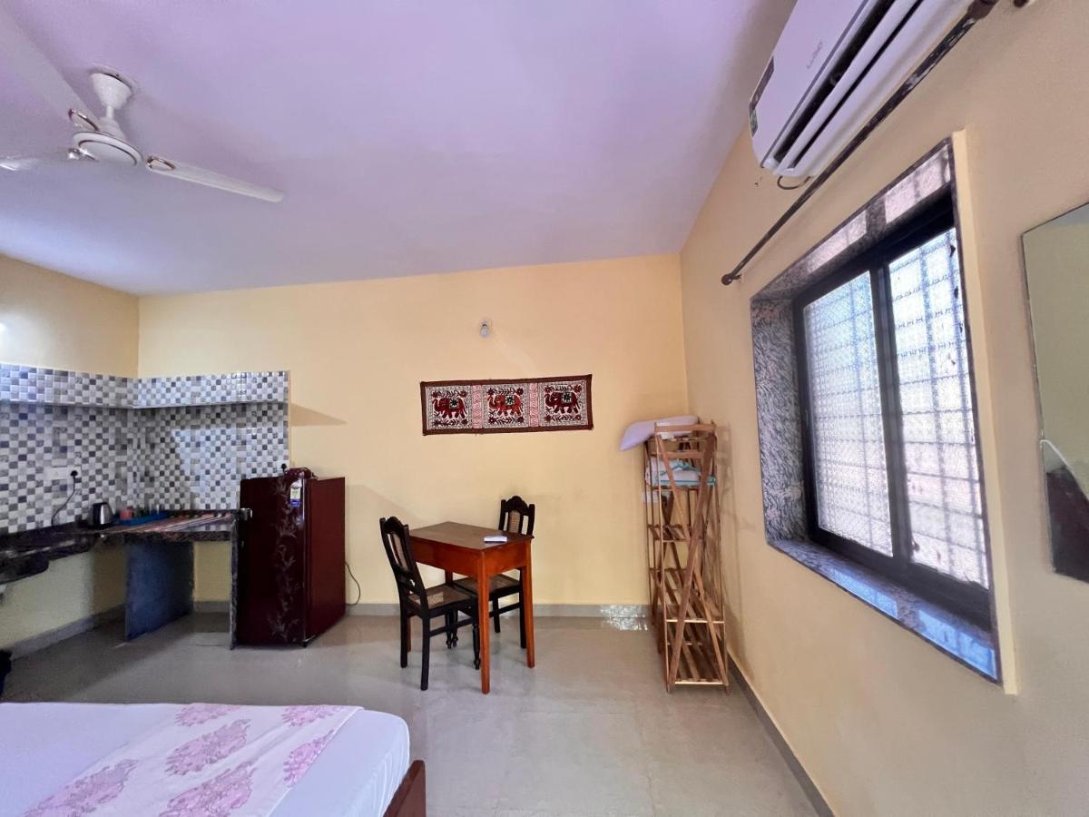 Kyel Villa Guest House Arambol Bagian luar foto
